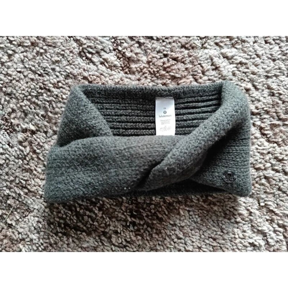 Lululemon headband